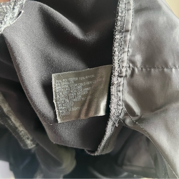 Worthington Curvy Fit Black Dress Pants - Size 10 - Picture 4 of 5